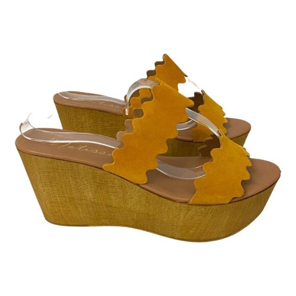 Matisse Charlie Scalloped Yellow Suede Chunky Platform Wedge Sandals, Size 10 - Picture 4 of 14